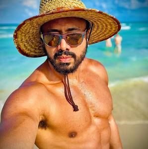 Meet your Posher, Andre